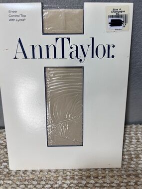 Ann Taylor Sheer Pantyhose Control Top Lycra Size A Champagne NIP Hosiery